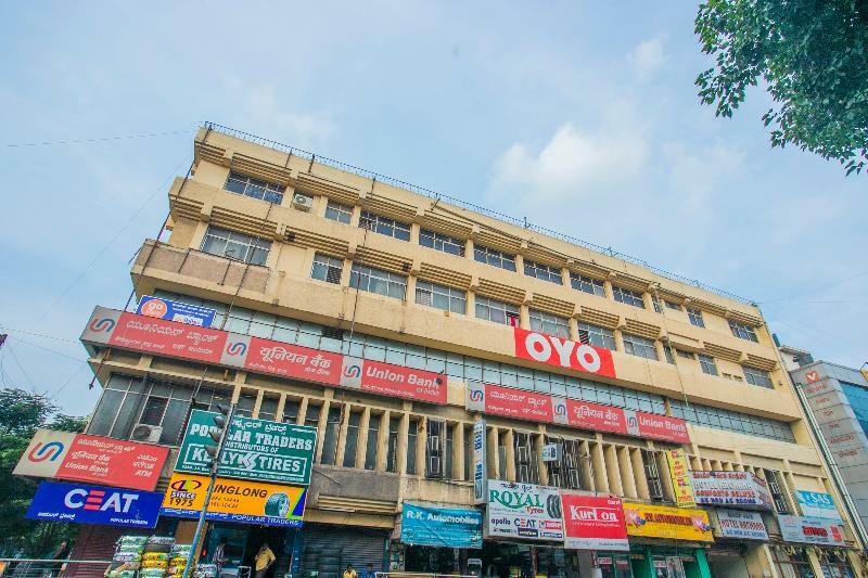 Oyo Flagship Hotel Archana Comforts Bangalore Exterior photo